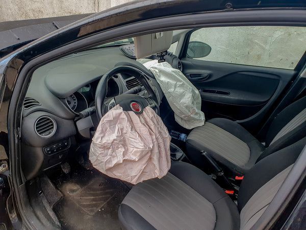 Fiat Punto 1.2 Easy S&S 2018 | Poucos kms | C/Documentos