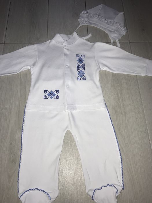 Костюмчик для найменшеньких