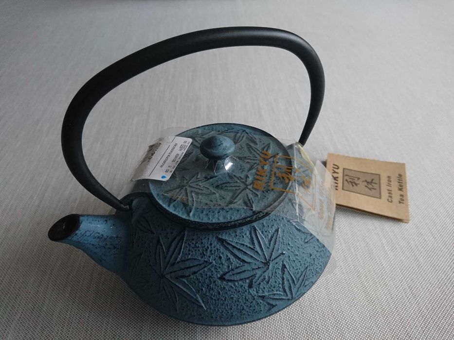 Rikyu Japoński czajnik żeliwny na prezent NOWY! z metką retro dzbanek