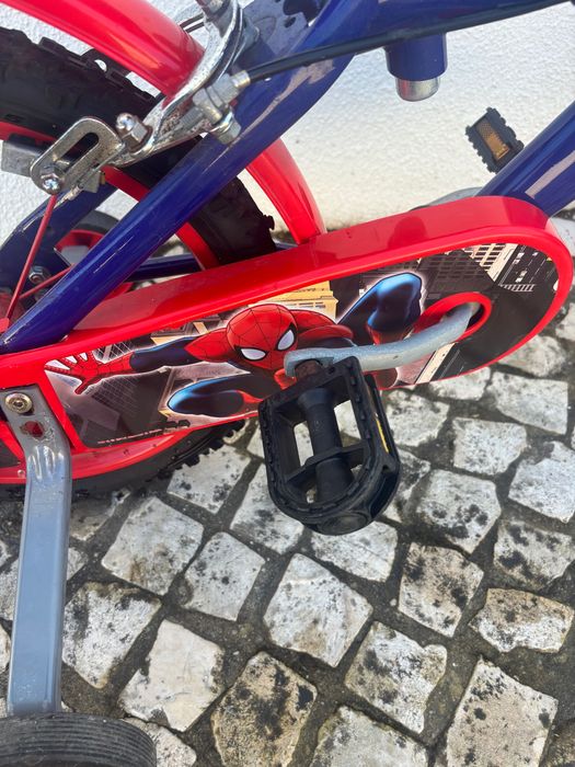 Bicicleta homem aranha roda 16 com rodinhas
