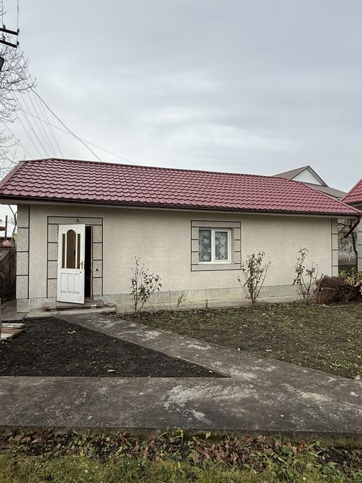 Продаж Будинку в с Банилів Вижницьк. р-н ( МОЖНА ПІД ДЕРЖ ПРОГРАМИ)