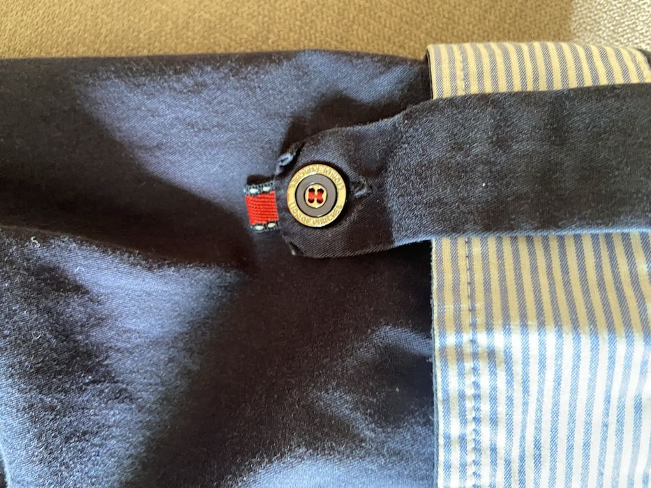 Vestido azul marinho com padrao caracteristico da lion of porch