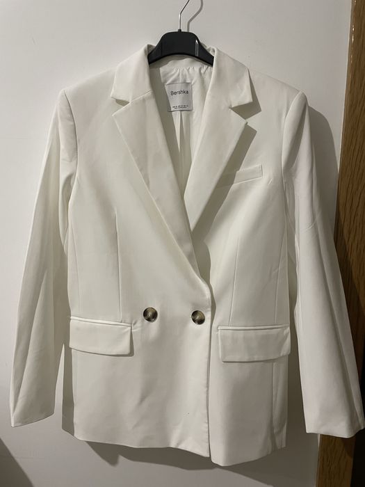 Blazer e blusão (como novos usadas 1x apenas)