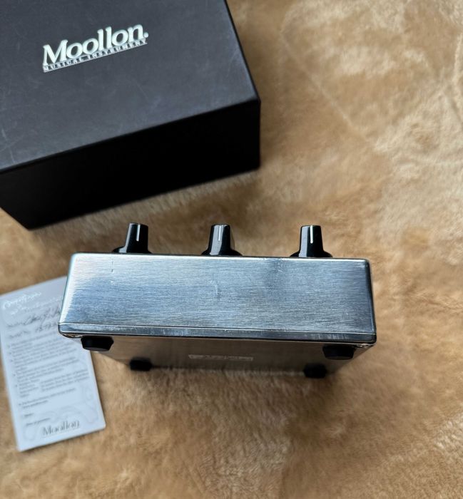 Moollon Class A Boost - booster do gitary elektrycznej , Drive