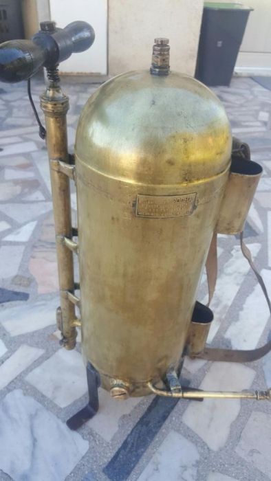 Máquina de sulfatar antiga