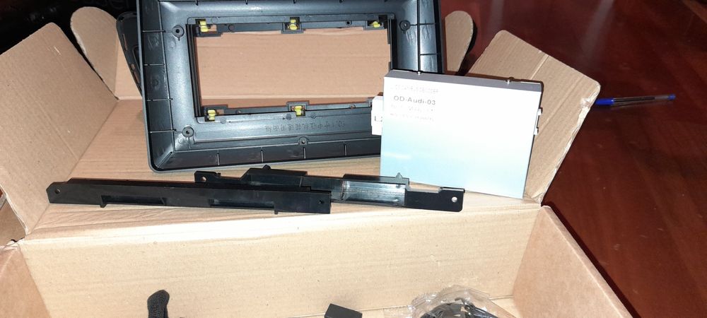 Cabos Audi Q3 Q5 RCA Canbus Fichas Completas Antena GPS usb Moldura...