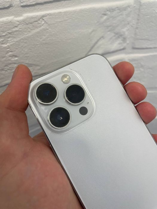 Продам Iphone 14 Pro 256ГБ