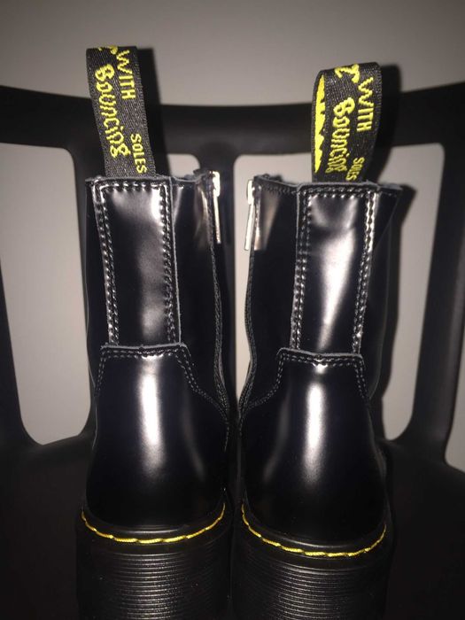 Glany Dr.Martens