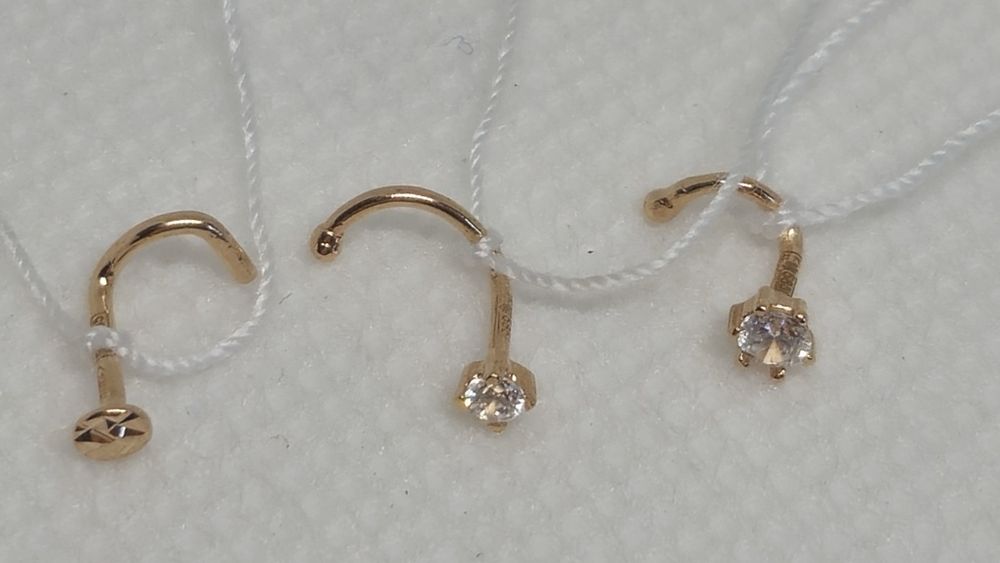 Пірсинг для носа з червоного золота. Нові. Favoritum.