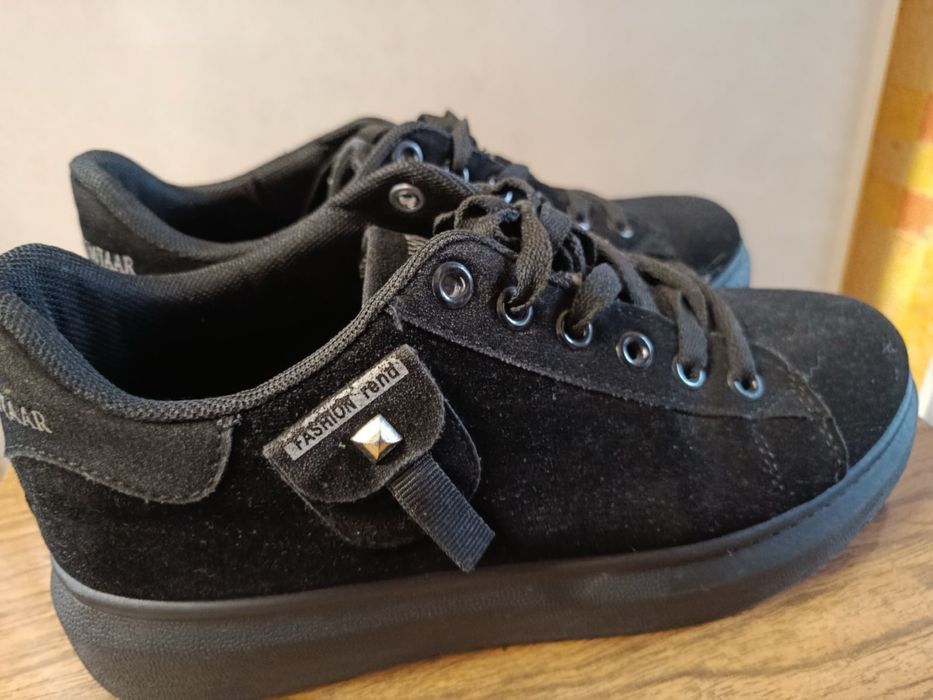 Кроссовки кеды женские