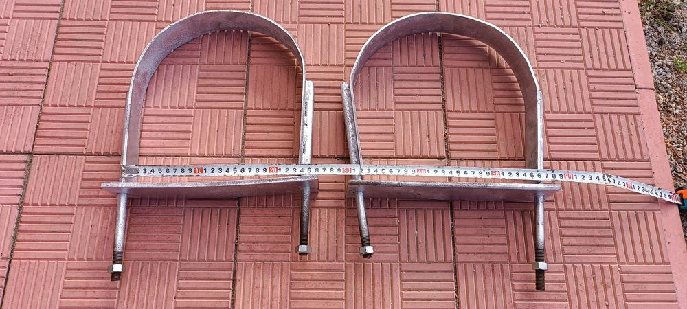 Кріплення, петлі, з'єднання для стовпа