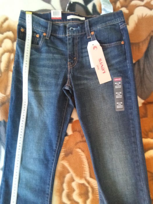 Джинси жіночі оригінальні Levis