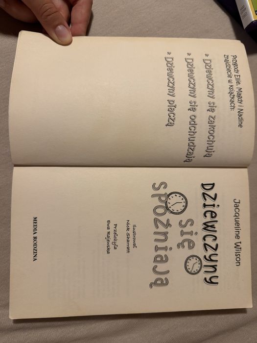Dziewczyny się spóźniają