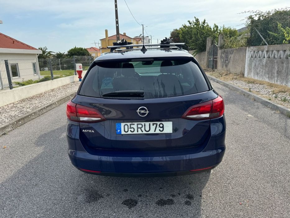 Opel Astra Sports Tourer — fotografia 10