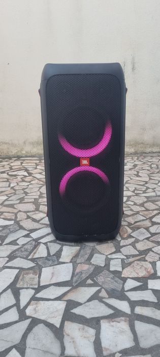 Alugo jbl 310 partybox