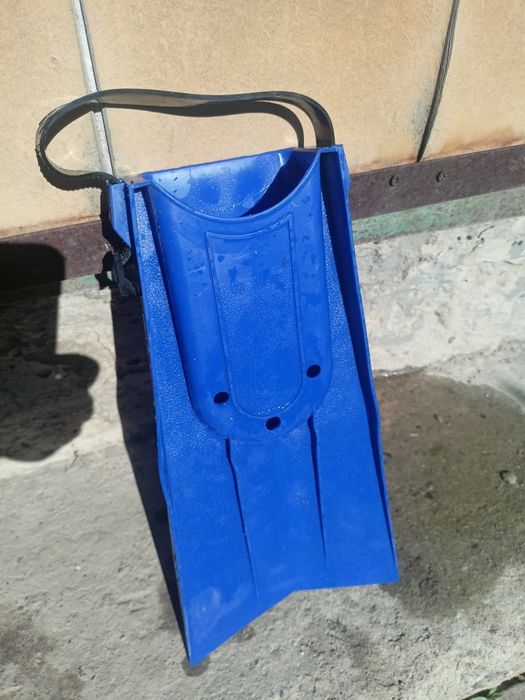 Продам дитячі ласти
