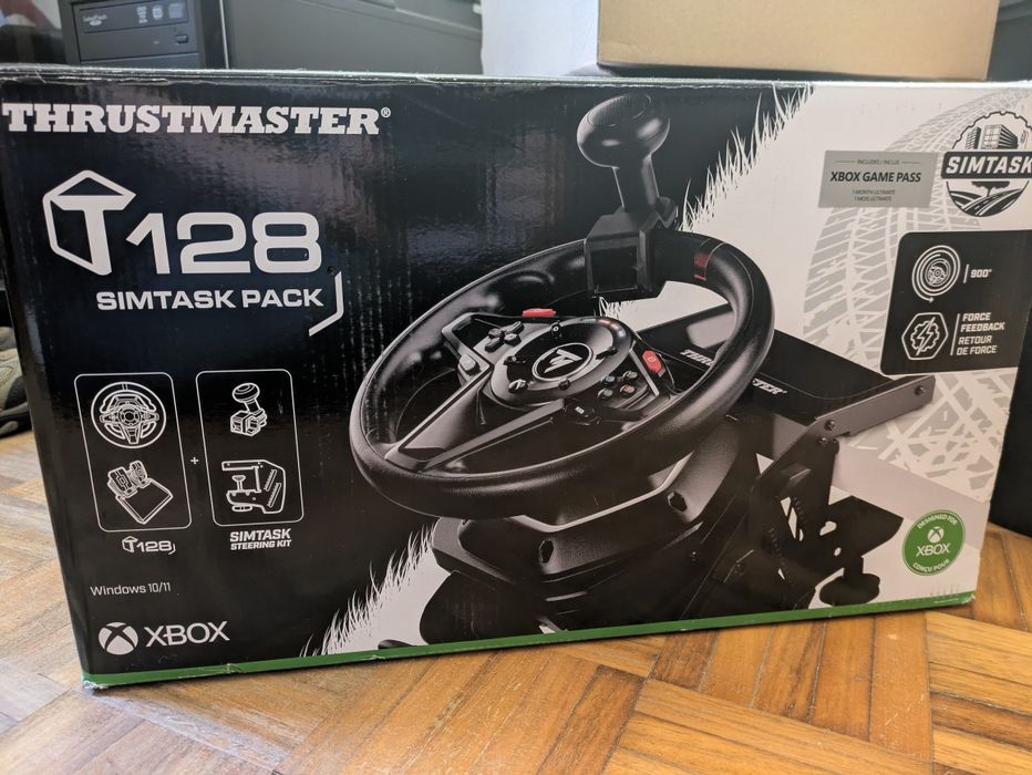 Thrustmaster T128 Simtask  Volante + Pedais para PC/Xbox
