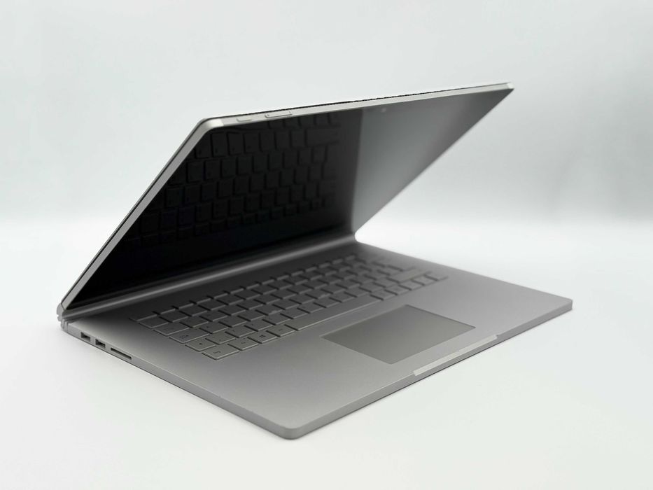 Laptop Microsoft Surface Book 2 / 15" / 16 GB RAM / 512 GB SSD / GTX 1060 + GW 12 msc