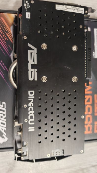 Karta graficzna Asus R9290