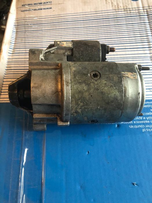 Продаю Стартера на Рено 19 , 21, 25