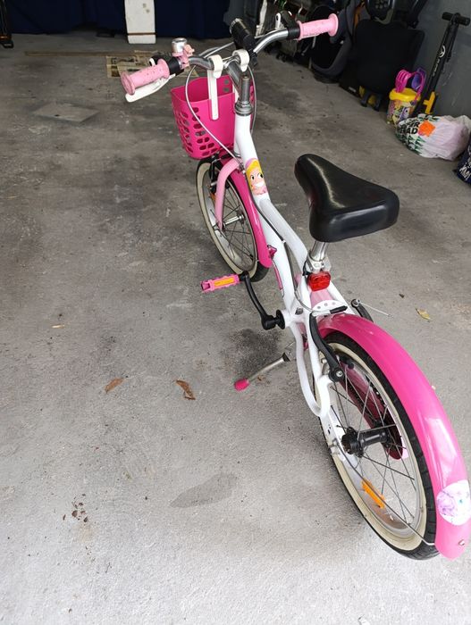 Bicicleta menina