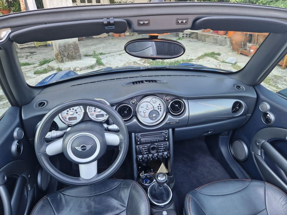 MINI Cooper Cabrio