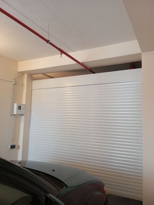 Продаж гаража у багаторівневому паркінгу з охороною і відеонагляд