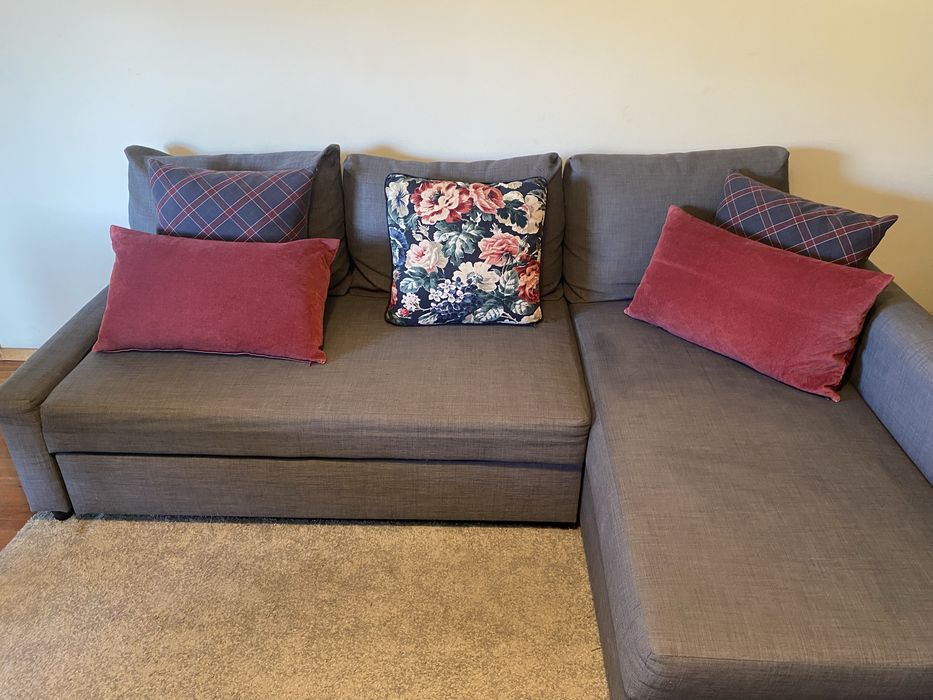 Sofá-cama com Chaise longue em ótimo estado