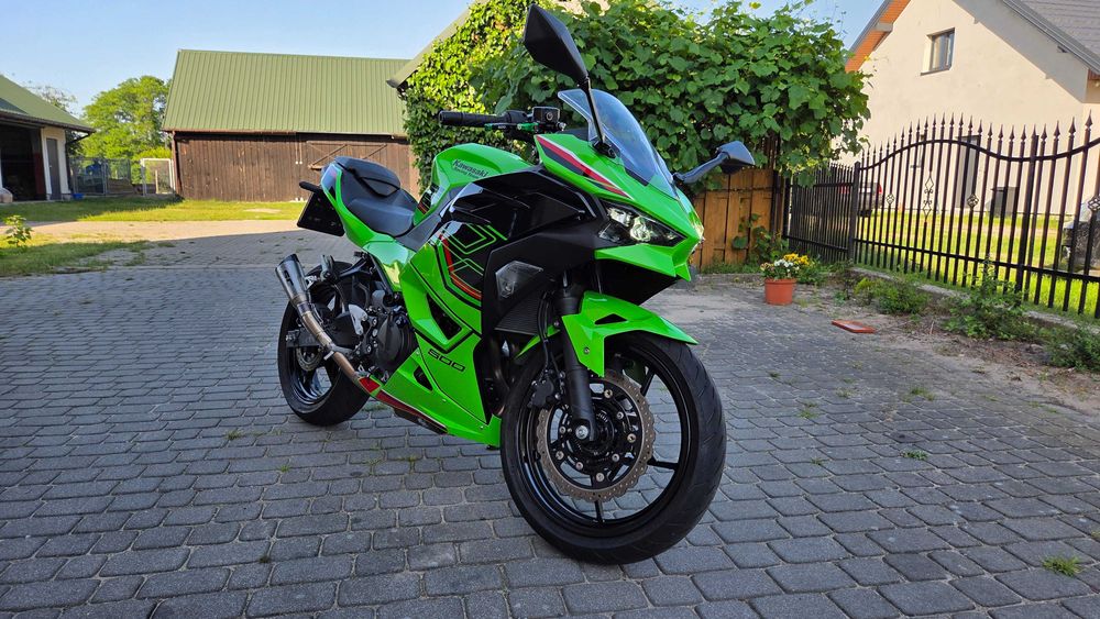 Kawasaki Ninja 500 KRT Edition