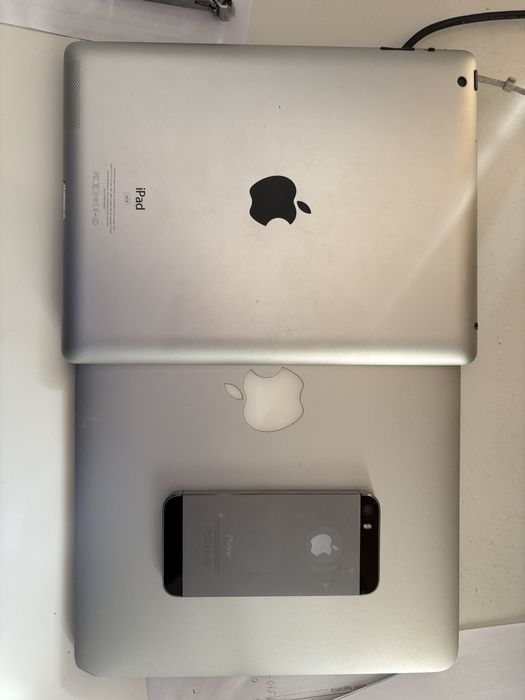 Macbook Air+iPhone5s+iPad1+