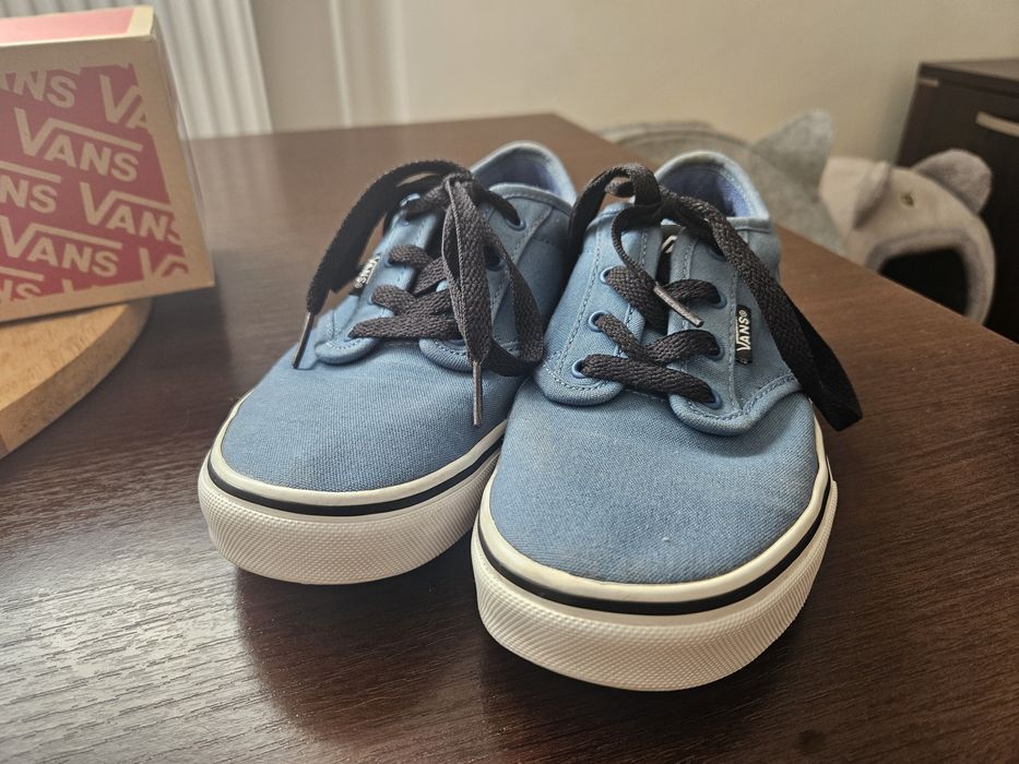 Buty Vans rozmiar 36 niebieskie