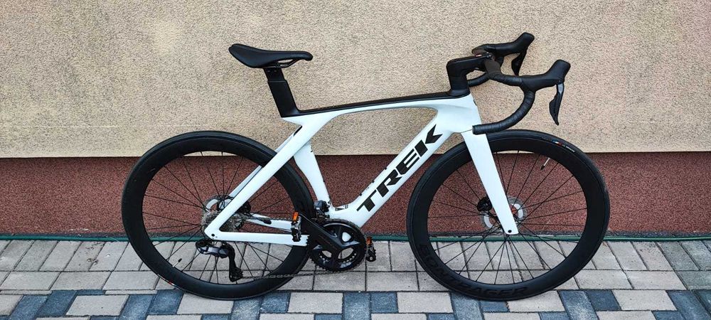 Trek Madone SL7 Gen 7 – NOWY – Ultegra Di2, Carbon, 2024