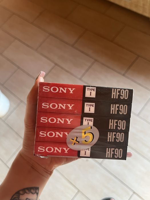 Sony HF90 5-pack (5 кассет) — NOS, заводская запечатанная упаковка