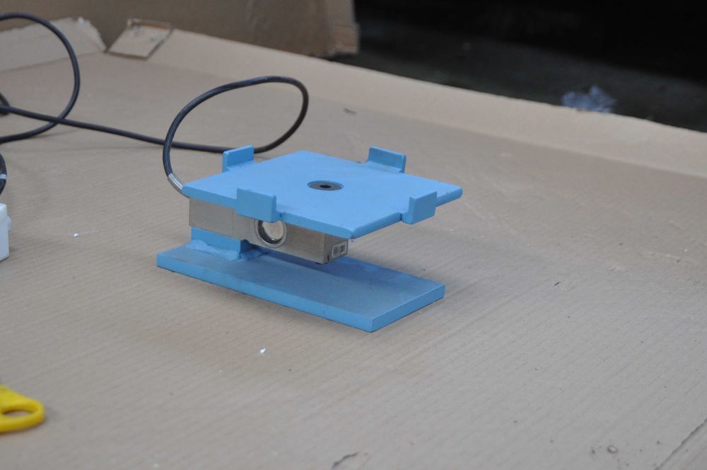 Waga czujnik pod mieszalnik pasz, zbiornik