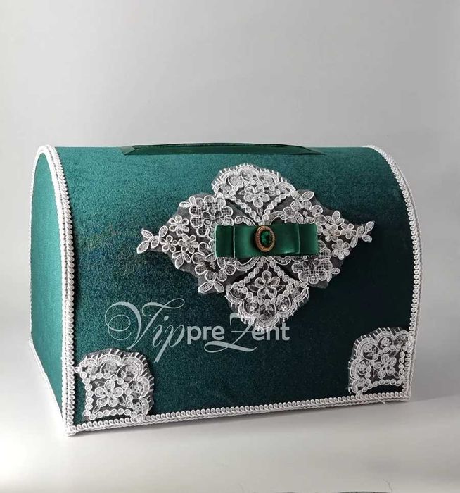 Kolekcja akcesoriów ślubnych "Szmaragdowy szyk"