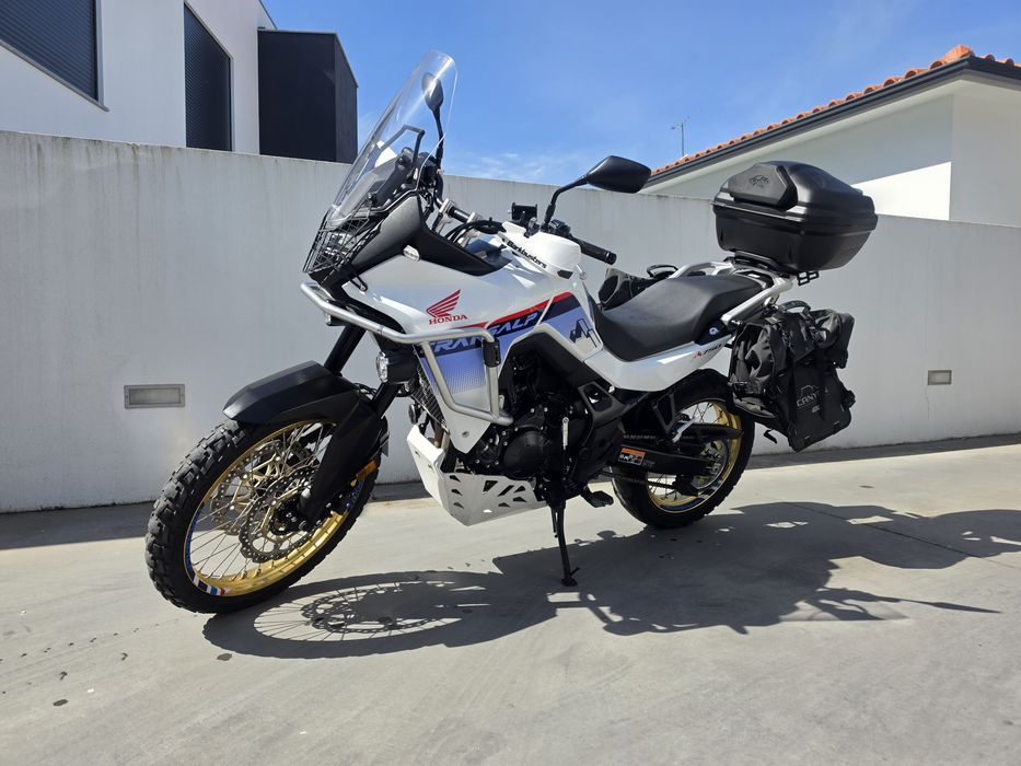 Honda transalp 750 garantia