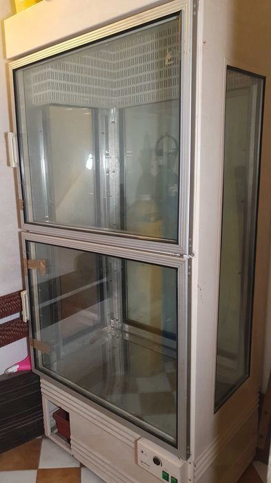 Lodówka chłodziarka witryna