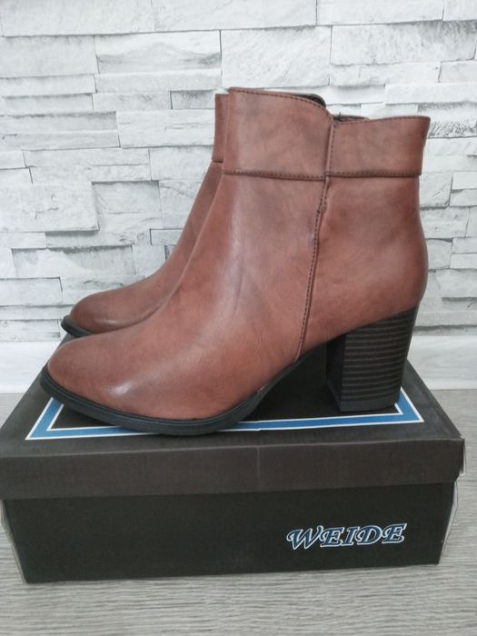 Nowe jesienne brązowe botki damskie rozmiar 40