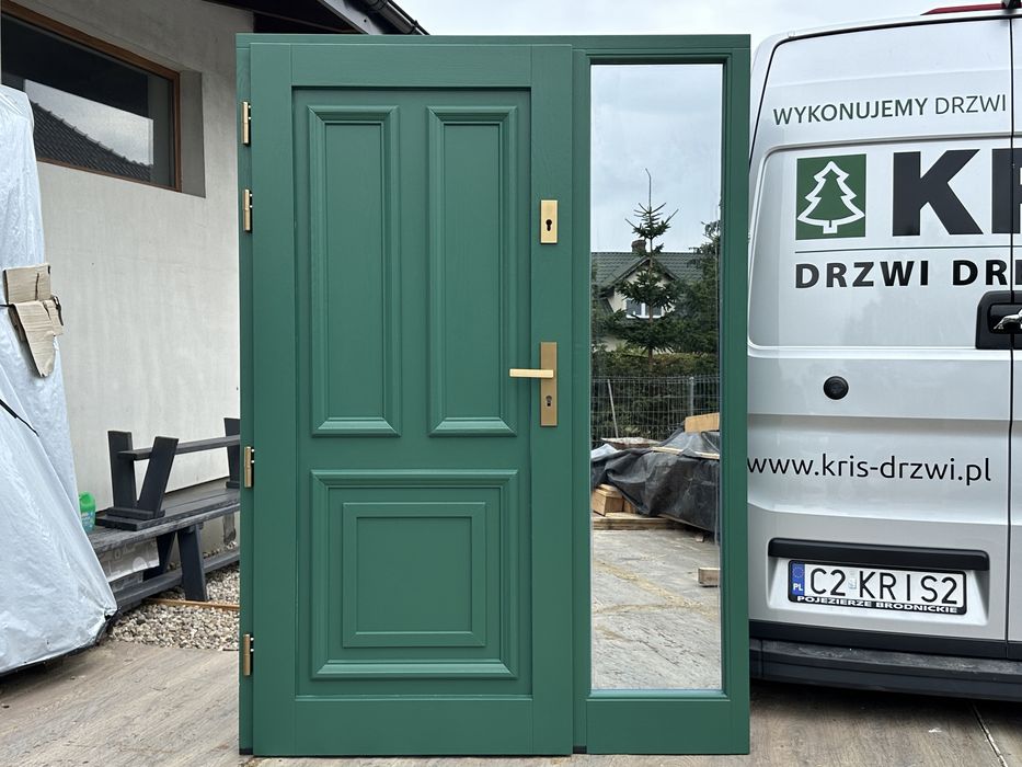 Drzwi wejściowe zewnętrzne drewniane Z doświetlem zielone Na wymiar