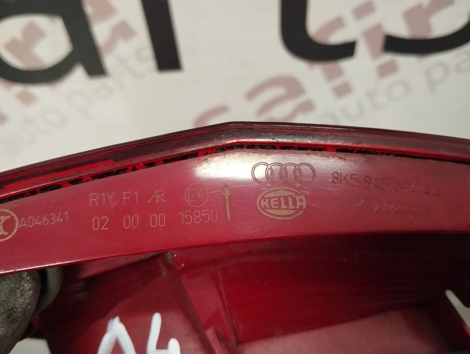 Farolim Direito AUDI A4 B8 - 8K5945094AA