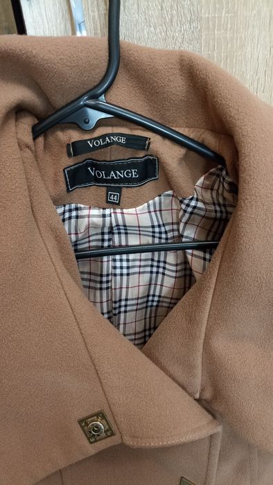 Пальто жіноче осінь