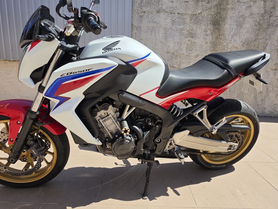 HONDA CB650F 2° DONO como nova