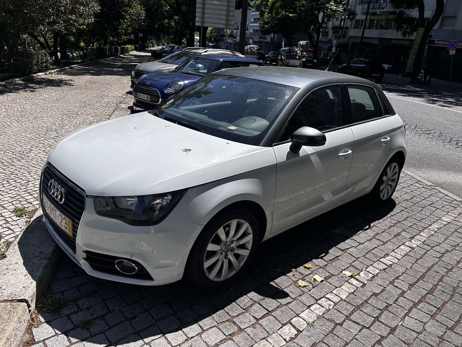 Audi A1 1.6tdi DSG 2012