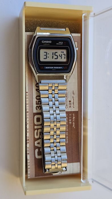 Casio vintage B 613W lcd