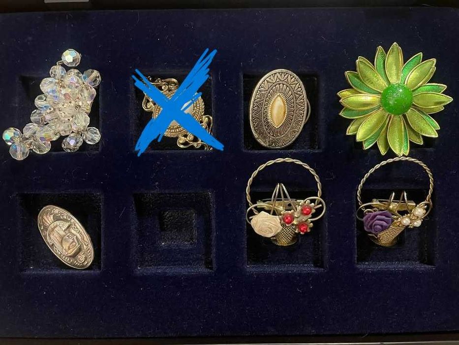 Pregadeiras/Alfinetes