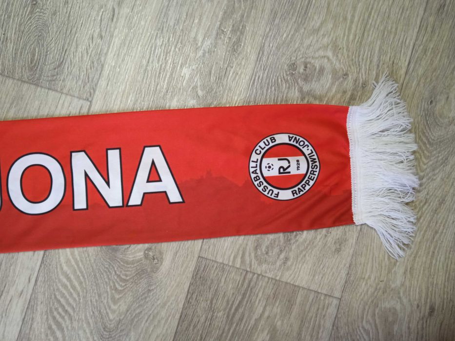 Шарф (шелк) фанатов Швейцарского ФК Рапперсвиль-Йона Rapperswill-Jona