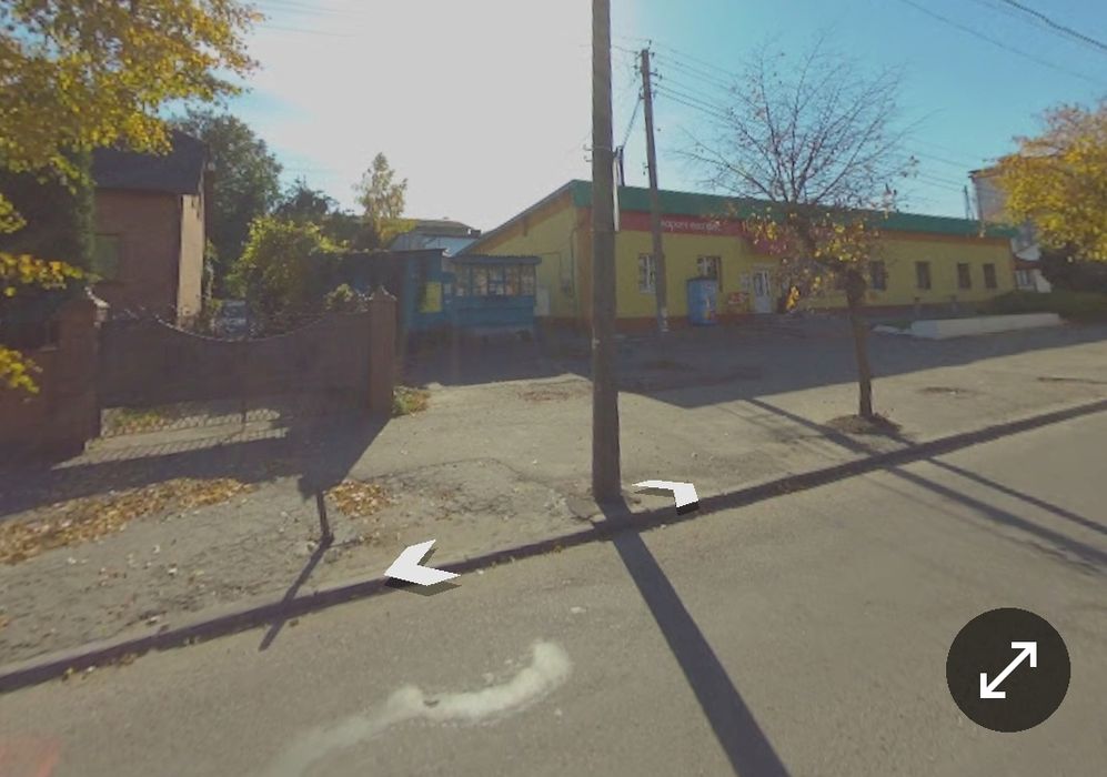 Продам склад з приватизованою земельною ділянкою вул. Поповича