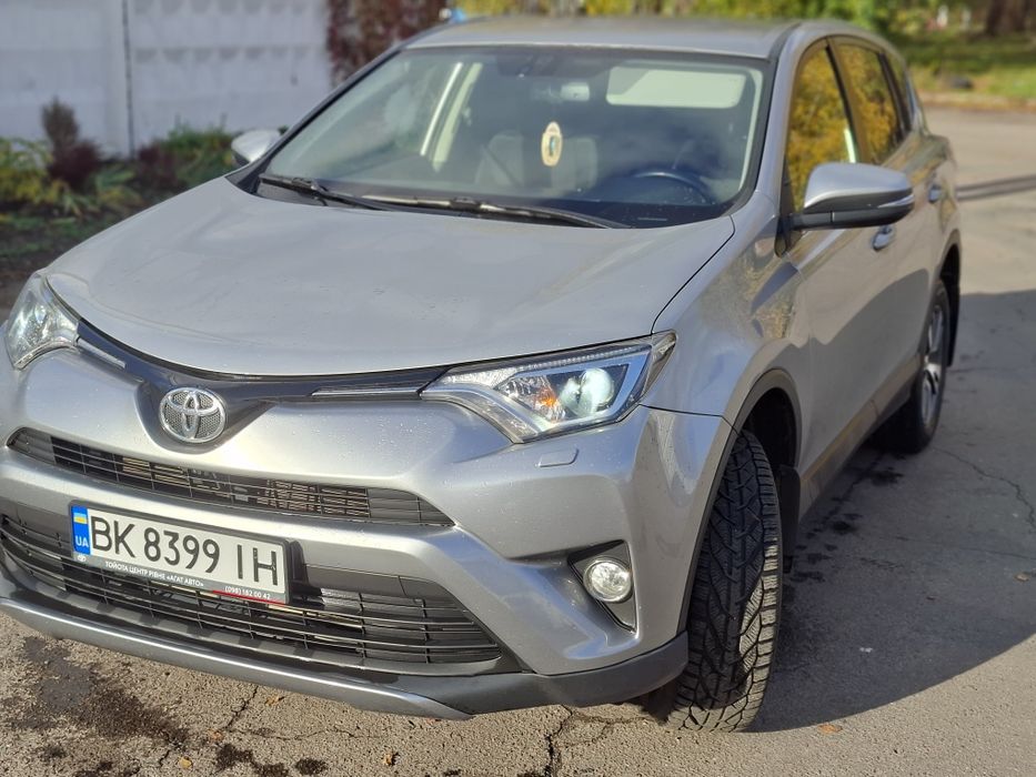 Продам TOYOTA RAV4