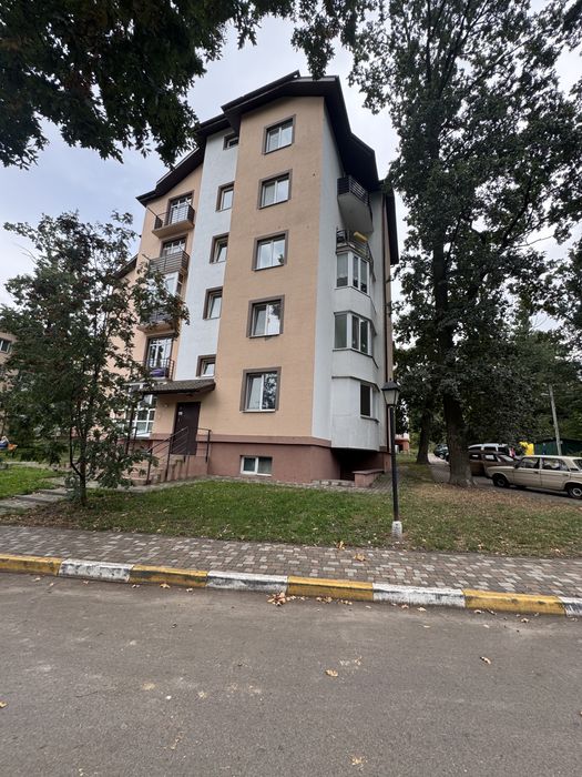 Двокімнатна Ірпінь з ремонтом 58 м2, 2 поверх, є газ