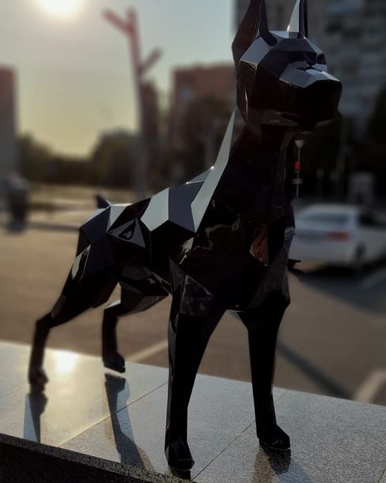 Металлический доберман